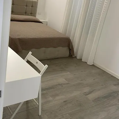 Apartman House *